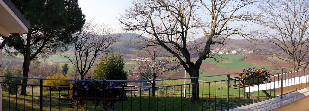 Paglia E Fieno Bed & Breakfast Villaga Luaran gambar