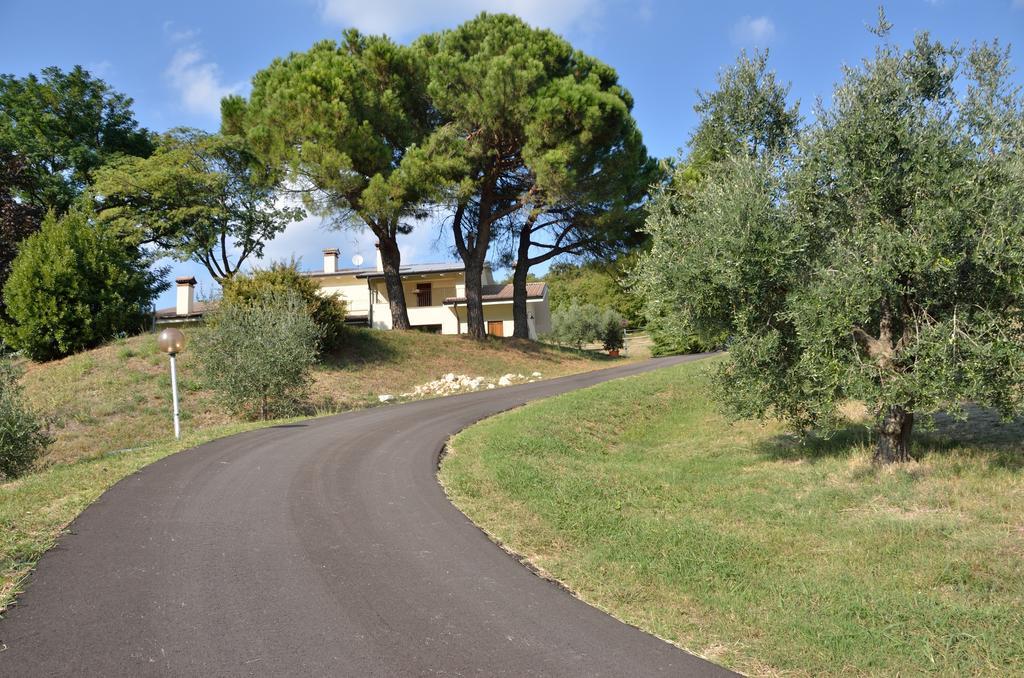 Paglia E Fieno Bed & Breakfast Villaga Luaran gambar