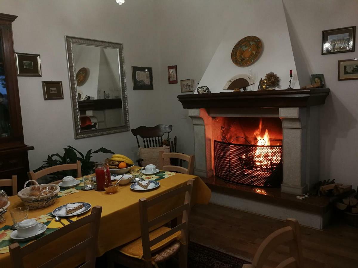 Paglia E Fieno Bed & Breakfast Villaga Luaran gambar